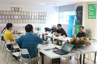 石頭造環(huán)保科技 引領石塑降解材料的創(chuàng)新與高填充低密度技術應用